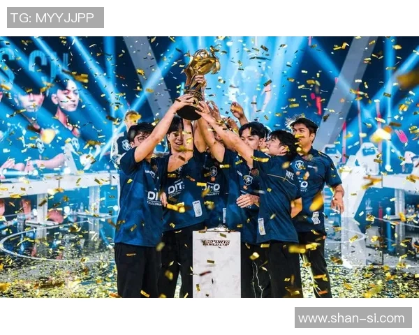 RNG战队崛起之路:从默默无闻到电竞巅峰的成长历程 RNG战队崛起之路:从默默无闻到电竞巅峰的成长历程